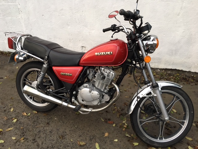 **SOLD** 2015 Suzuki GN 125 • Ivors Motorcycles